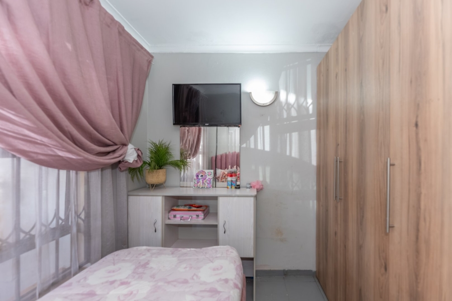 5 Bedroom Property for Sale in Klopperpark Gauteng