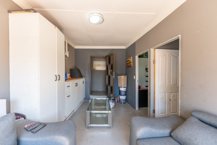 5 Bedroom Property for Sale in Klopperpark Gauteng