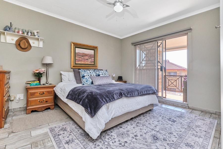 3 Bedroom Property for Sale in Wilgeheuwel Gauteng