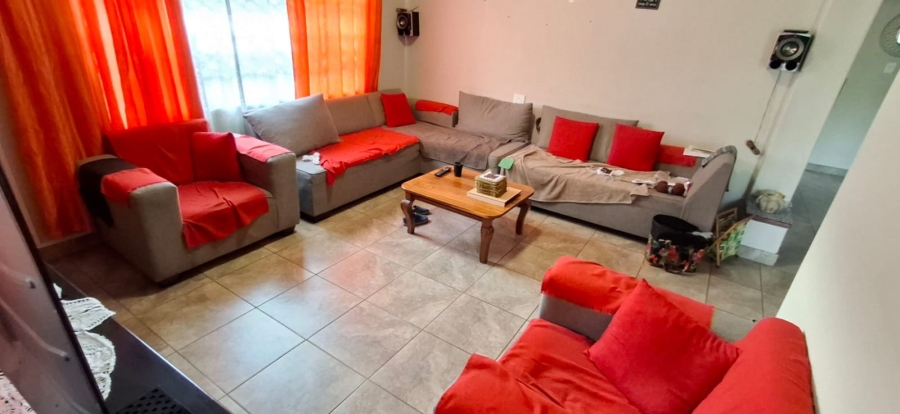 4 Bedroom Property for Sale in Pretoria Gardens Gauteng