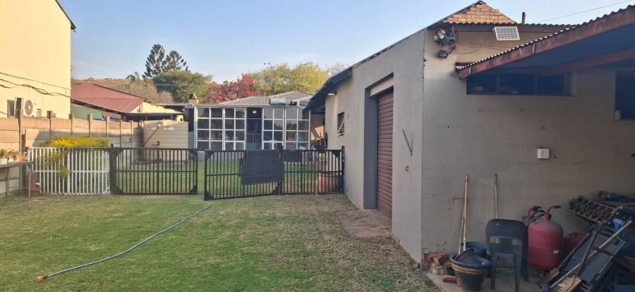4 Bedroom Property for Sale in Pretoria Gardens Gauteng