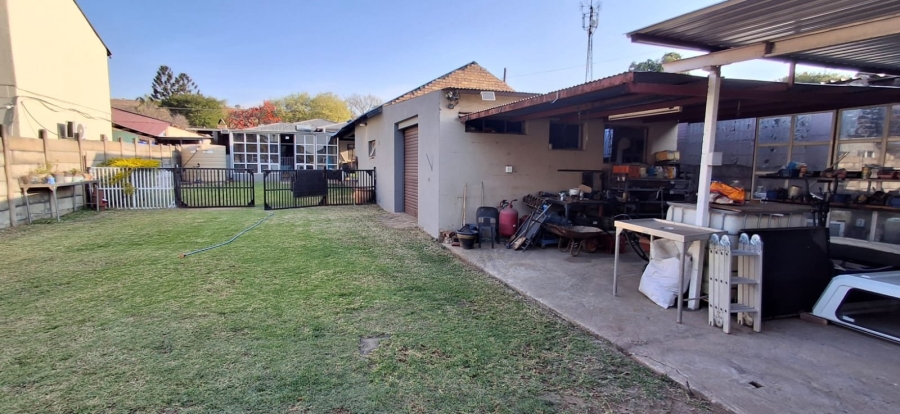 4 Bedroom Property for Sale in Pretoria Gardens Gauteng
