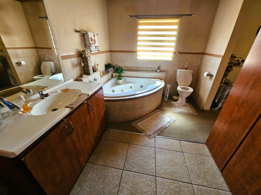 3 Bedroom Property for Sale in Visagie Park Gauteng