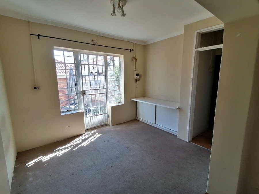 1 Bedroom Property for Sale in Kensington Gauteng