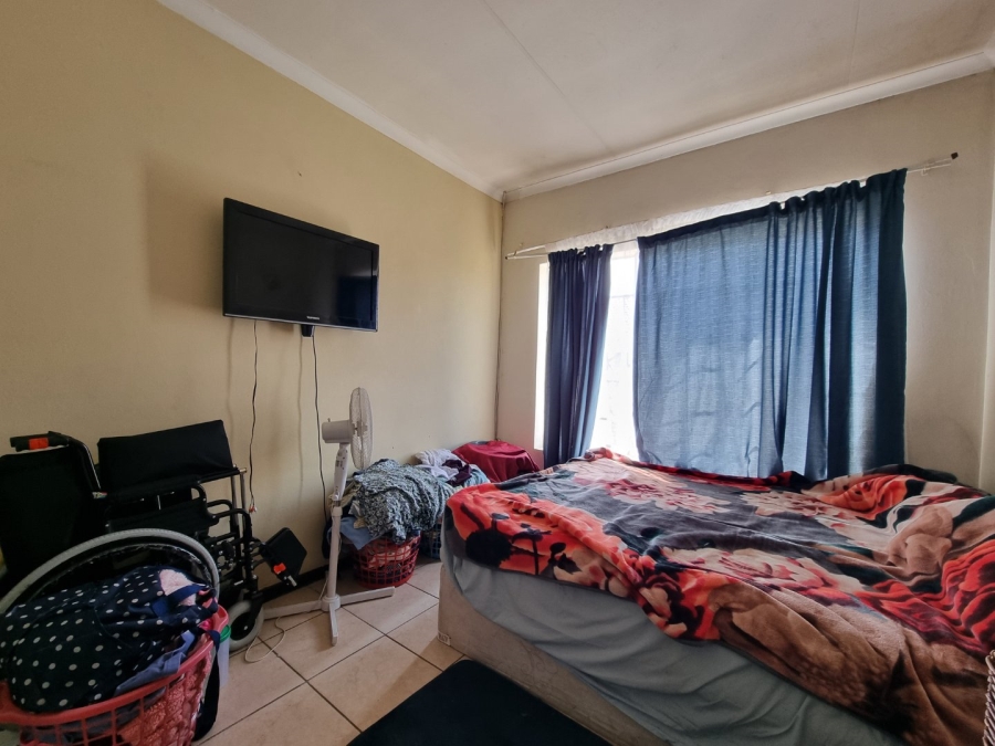 2 Bedroom Property for Sale in The Reeds Gauteng