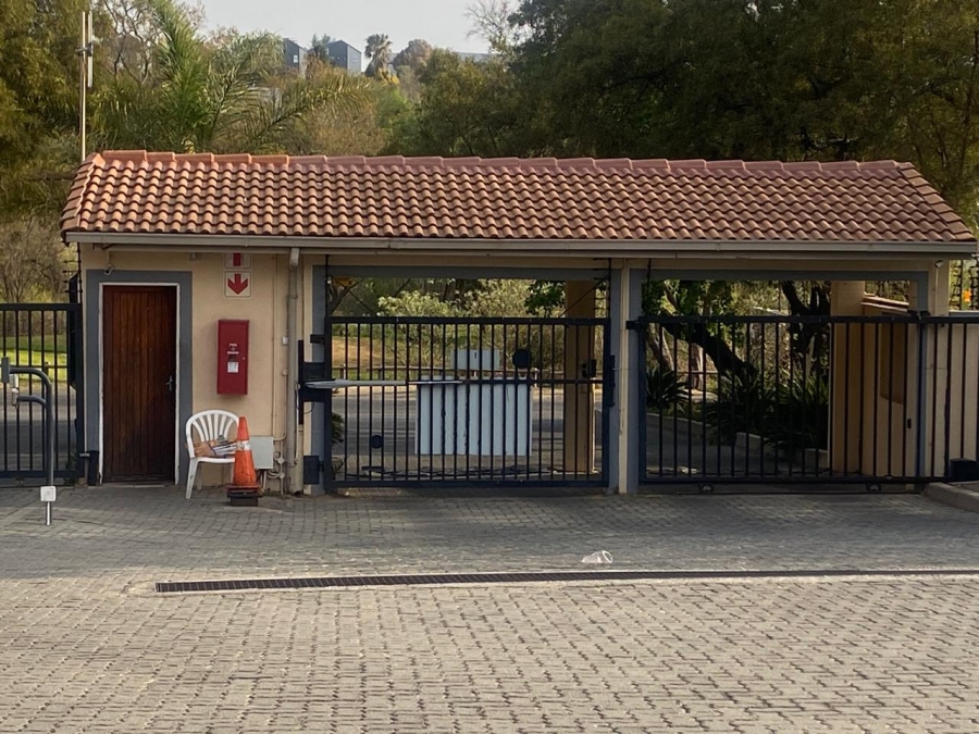 3 Bedroom Property for Sale in Country View Gauteng
