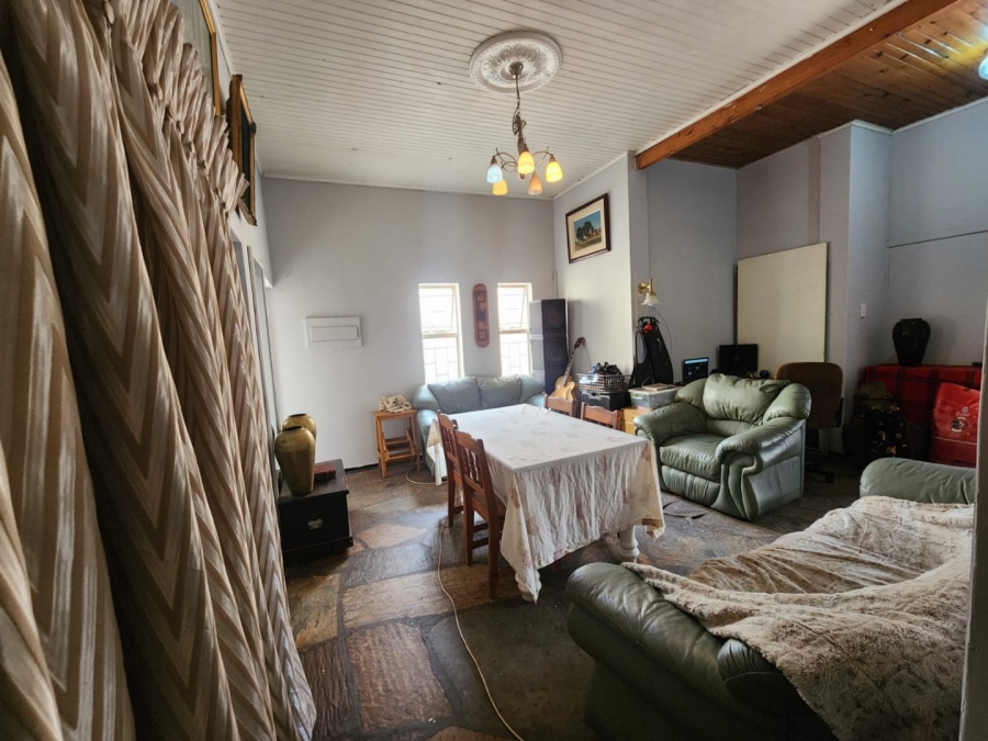 6 Bedroom Property for Sale in Olifantsfontein Gauteng