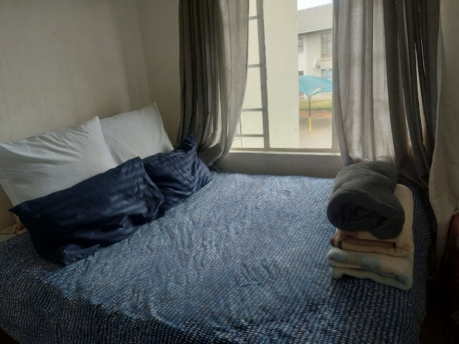 2 Bedroom Property for Sale in Whitney Gardens Gauteng
