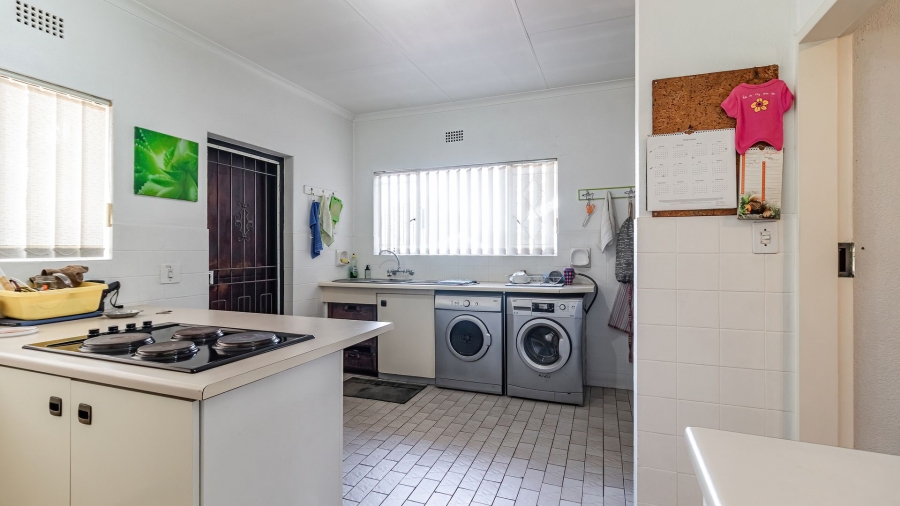 3 Bedroom Property for Sale in Illiondale Gauteng
