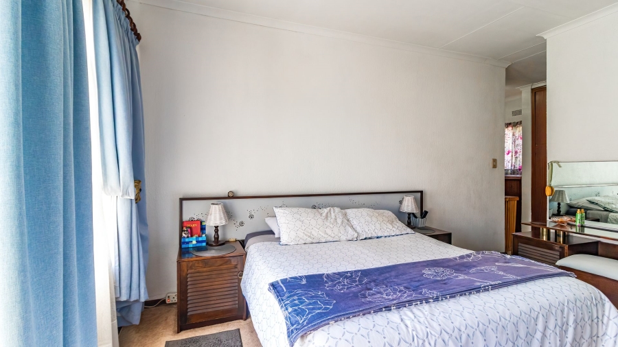 3 Bedroom Property for Sale in Illiondale Gauteng