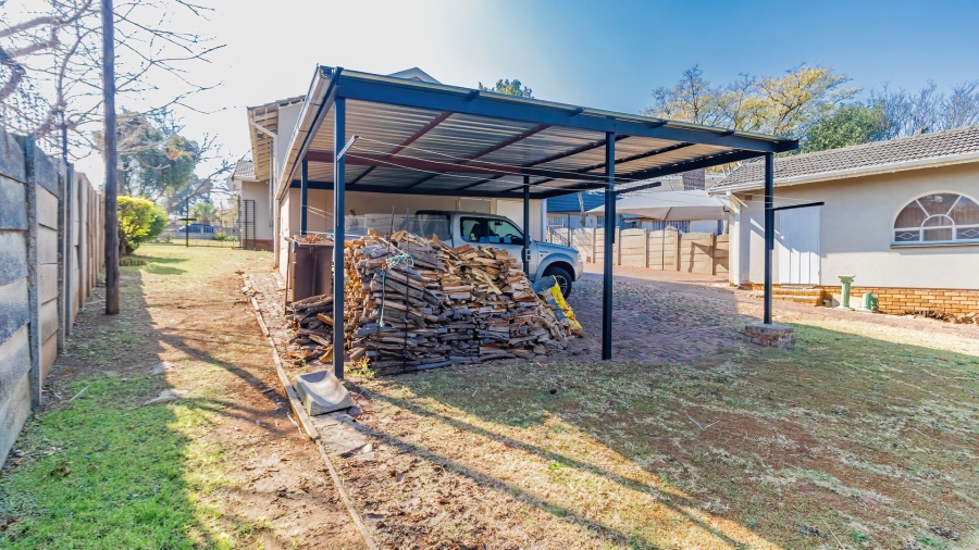 3 Bedroom Property for Sale in Illiondale Gauteng