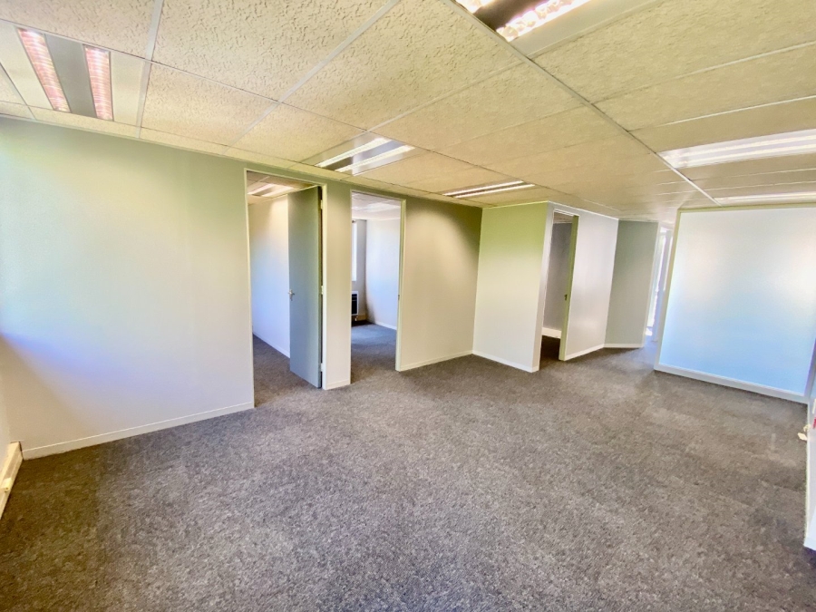 To Let Commercial Property for Rent in Faerie Glen Gauteng