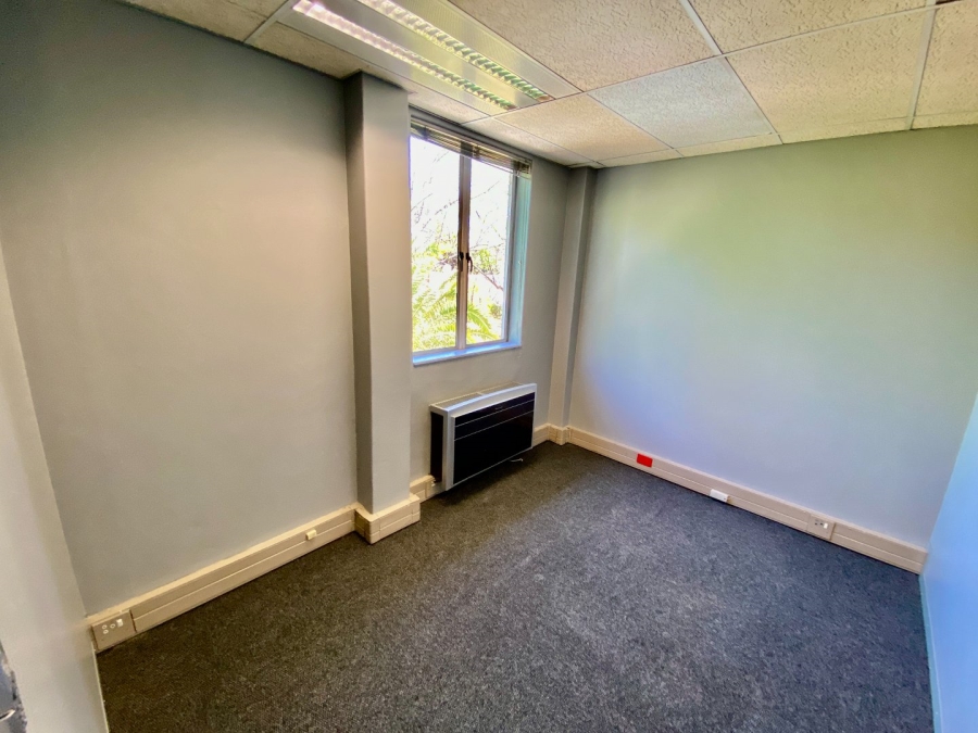To Let Commercial Property for Rent in Faerie Glen Gauteng