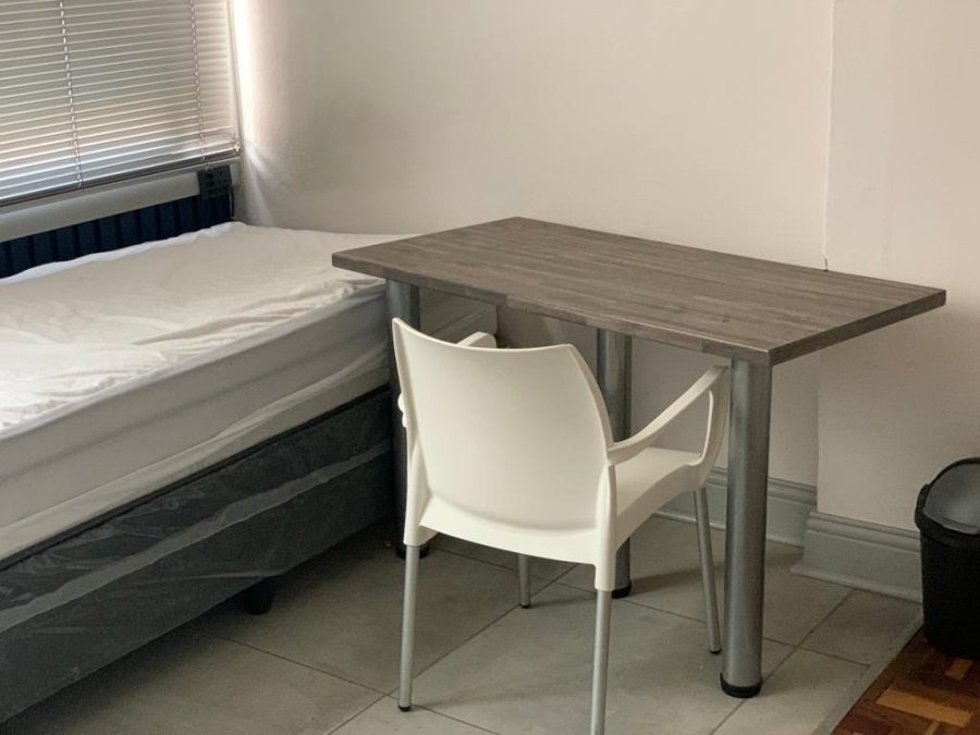 To Let 2 Bedroom Property for Rent in Parktown Gauteng