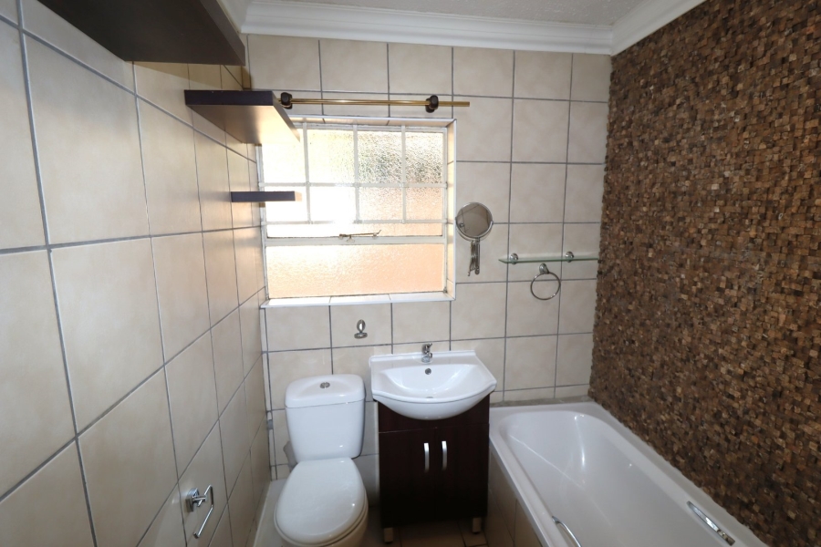 2 Bedroom Property for Sale in Moreleta Park Gauteng