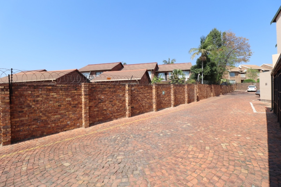 2 Bedroom Property for Sale in Moreleta Park Gauteng