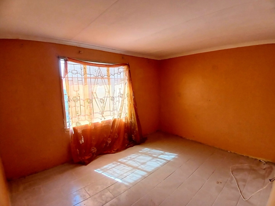  Bedroom Property for Sale in Daveyton Gauteng