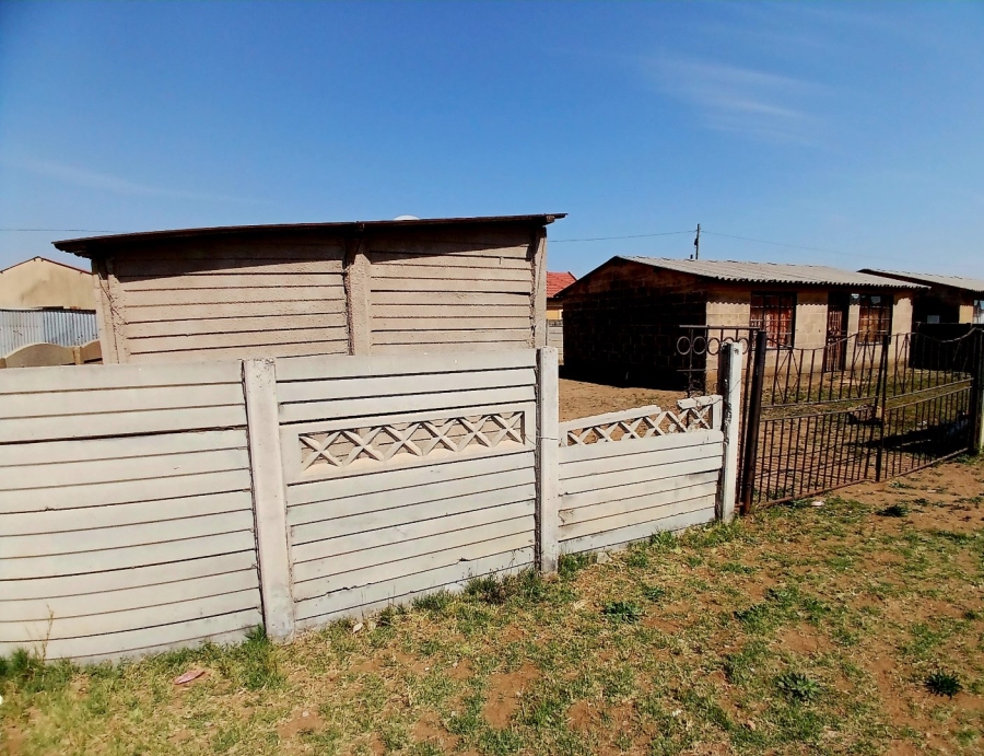  Bedroom Property for Sale in Daveyton Gauteng