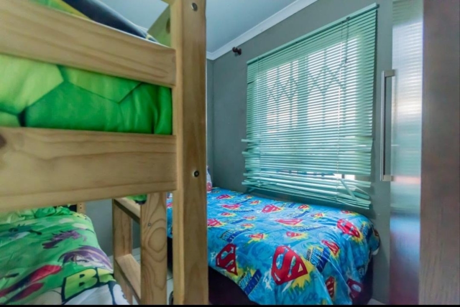 3 Bedroom Property for Sale in Windmill Park Gauteng