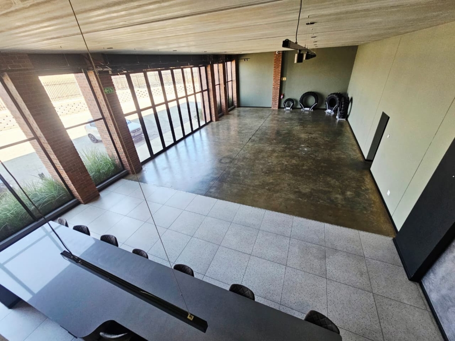 Commercial Property for Sale in Knopjeslaagte Gauteng