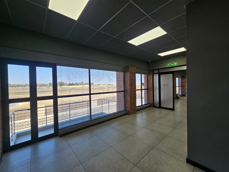 Commercial Property for Sale in Knopjeslaagte Gauteng