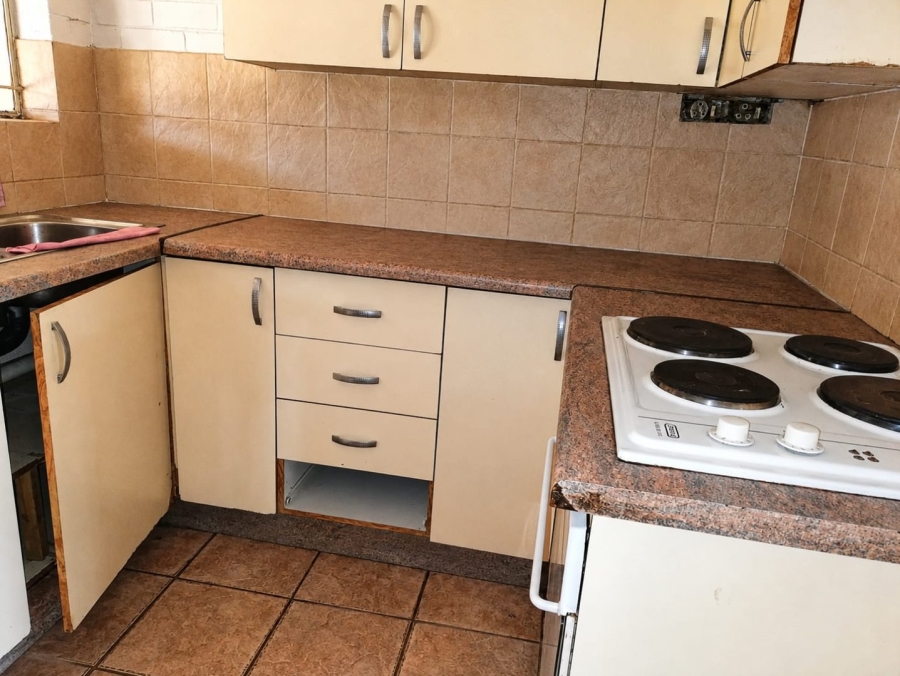 3 Bedroom Property for Sale in Vanderbijlpark Cw 6 Gauteng