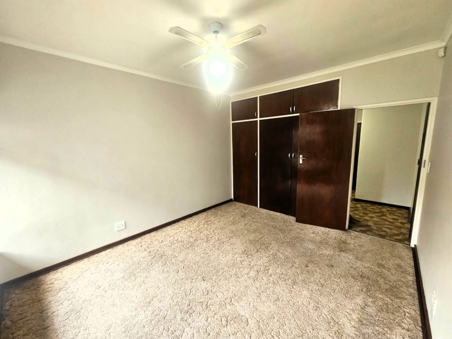 To Let 3 Bedroom Property for Rent in Waterkloof Gauteng