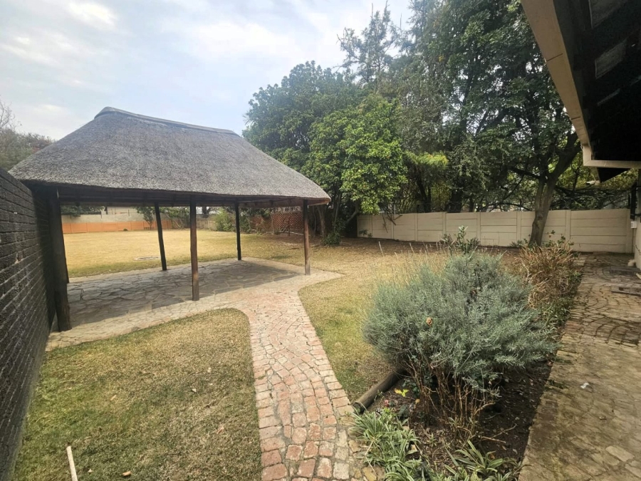 To Let 3 Bedroom Property for Rent in Waterkloof Gauteng