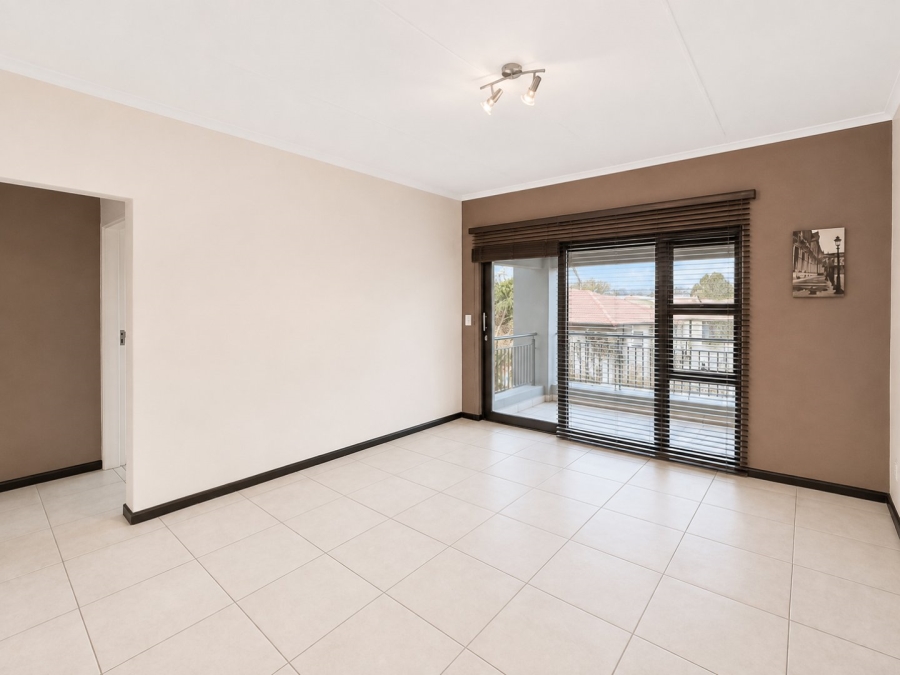 2 Bedroom Property for Sale in Greenstone Crest Gauteng