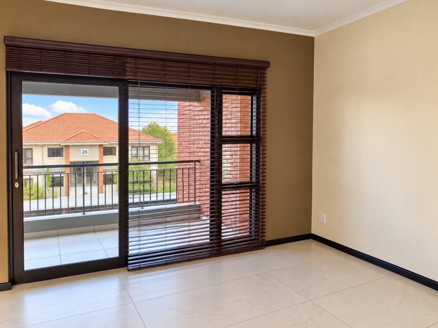 2 Bedroom Property for Sale in Greenstone Hill Gauteng