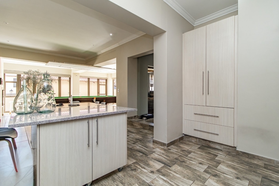 4 Bedroom Property for Sale in Glen Erasmia Gauteng