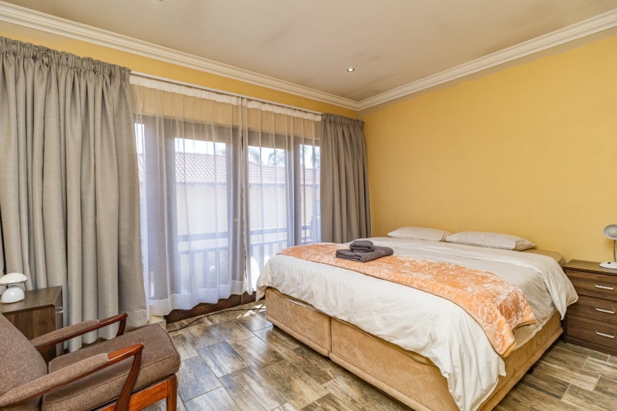 4 Bedroom Property for Sale in Glen Erasmia Gauteng