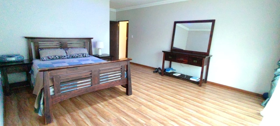 To Let 4 Bedroom Property for Rent in Vanderbijlpark SE 8 Gauteng