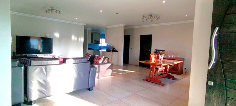 To Let 4 Bedroom Property for Rent in Vanderbijlpark SE 8 Gauteng