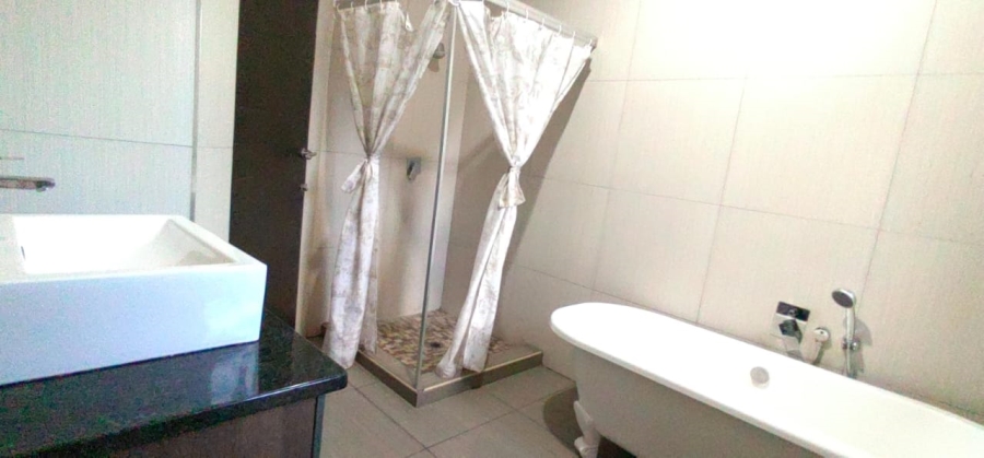 To Let 4 Bedroom Property for Rent in Vanderbijlpark SE 8 Gauteng