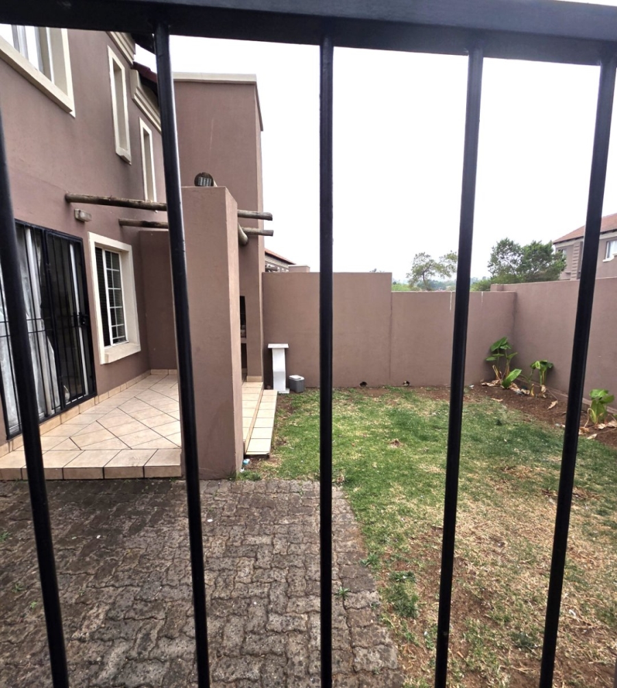 3 Bedroom Property for Sale in Vorna Valley Gauteng