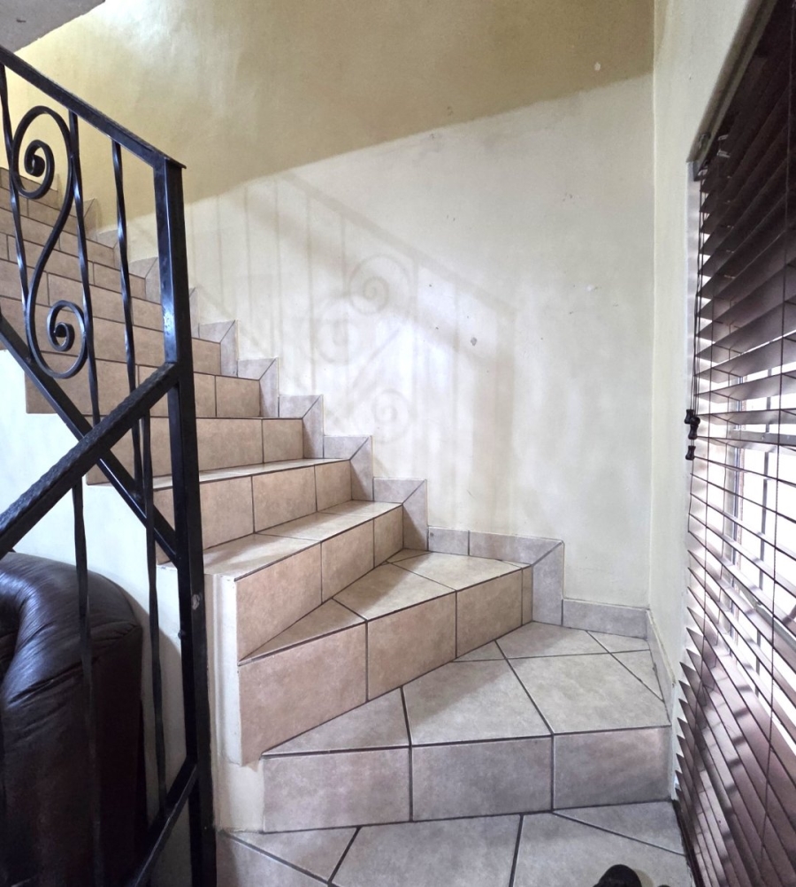 3 Bedroom Property for Sale in Vorna Valley Gauteng