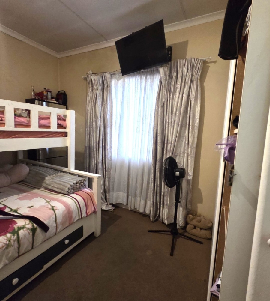 3 Bedroom Property for Sale in Vorna Valley Gauteng
