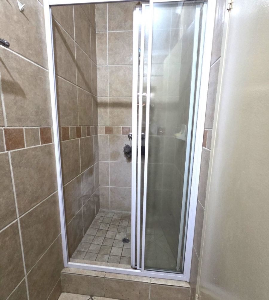 3 Bedroom Property for Sale in Vorna Valley Gauteng