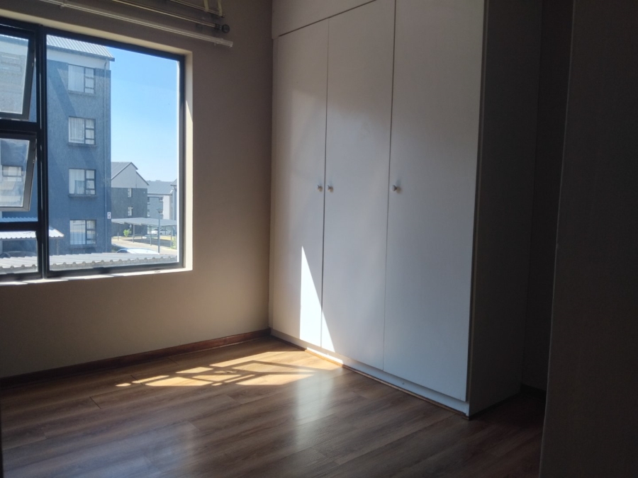 To Let 2 Bedroom Property for Rent in Glen Austin Gauteng