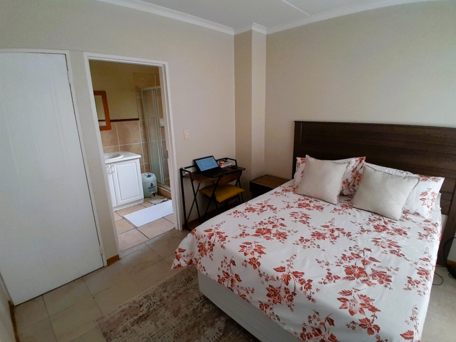 2 Bedroom Property for Sale in Sunninghill Gauteng