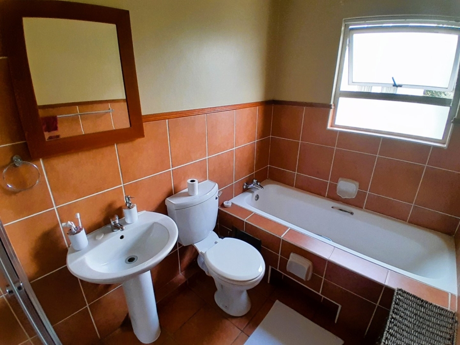 2 Bedroom Property for Sale in Sunninghill Gauteng