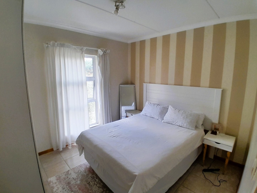 2 Bedroom Property for Sale in Sunninghill Gauteng
