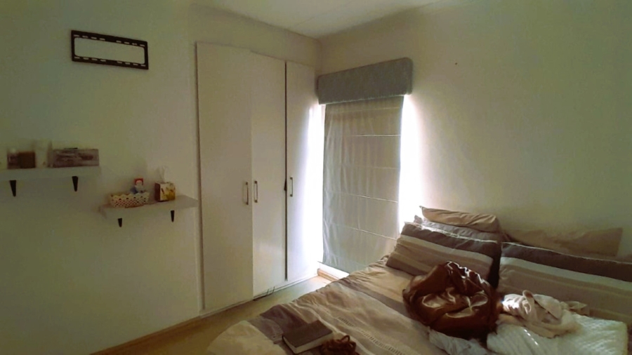 2 Bedroom Property for Sale in Barbeque Downs Gauteng