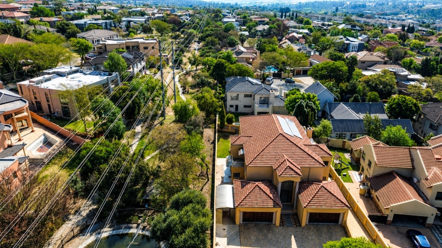 5 Bedroom Property for Sale in Carlswald North Estate Gauteng