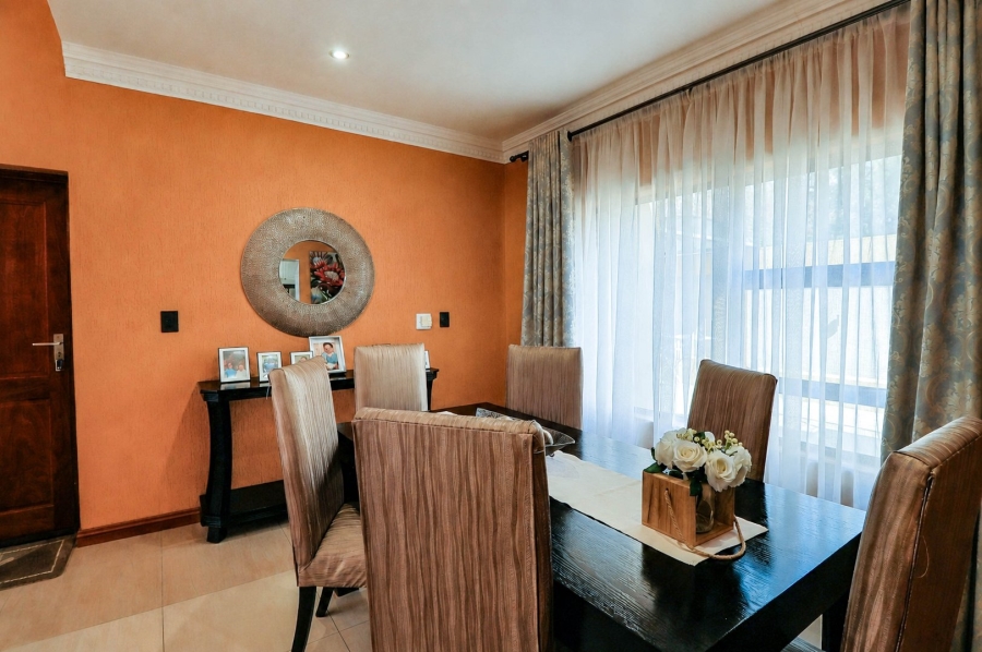 5 Bedroom Property for Sale in Carlswald North Estate Gauteng