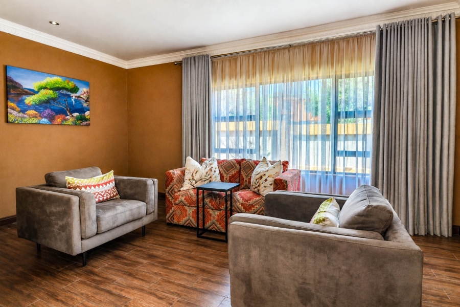 5 Bedroom Property for Sale in Carlswald North Estate Gauteng