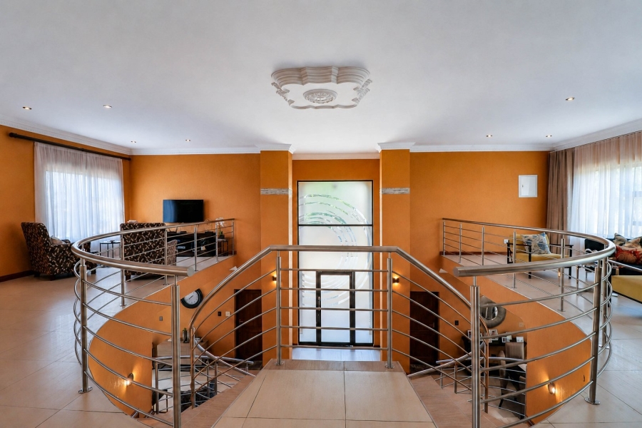 5 Bedroom Property for Sale in Carlswald North Estate Gauteng