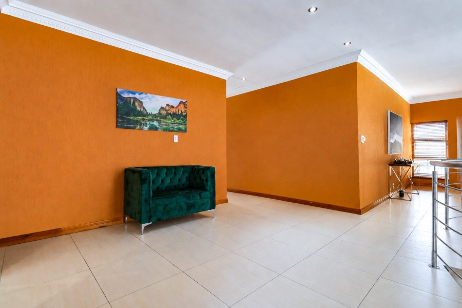 5 Bedroom Property for Sale in Carlswald North Estate Gauteng