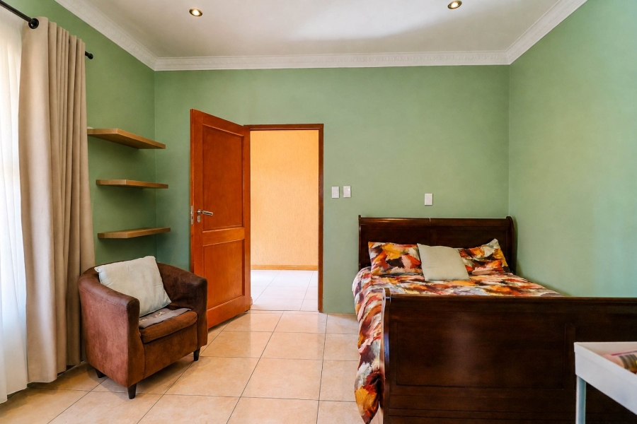 5 Bedroom Property for Sale in Carlswald North Estate Gauteng